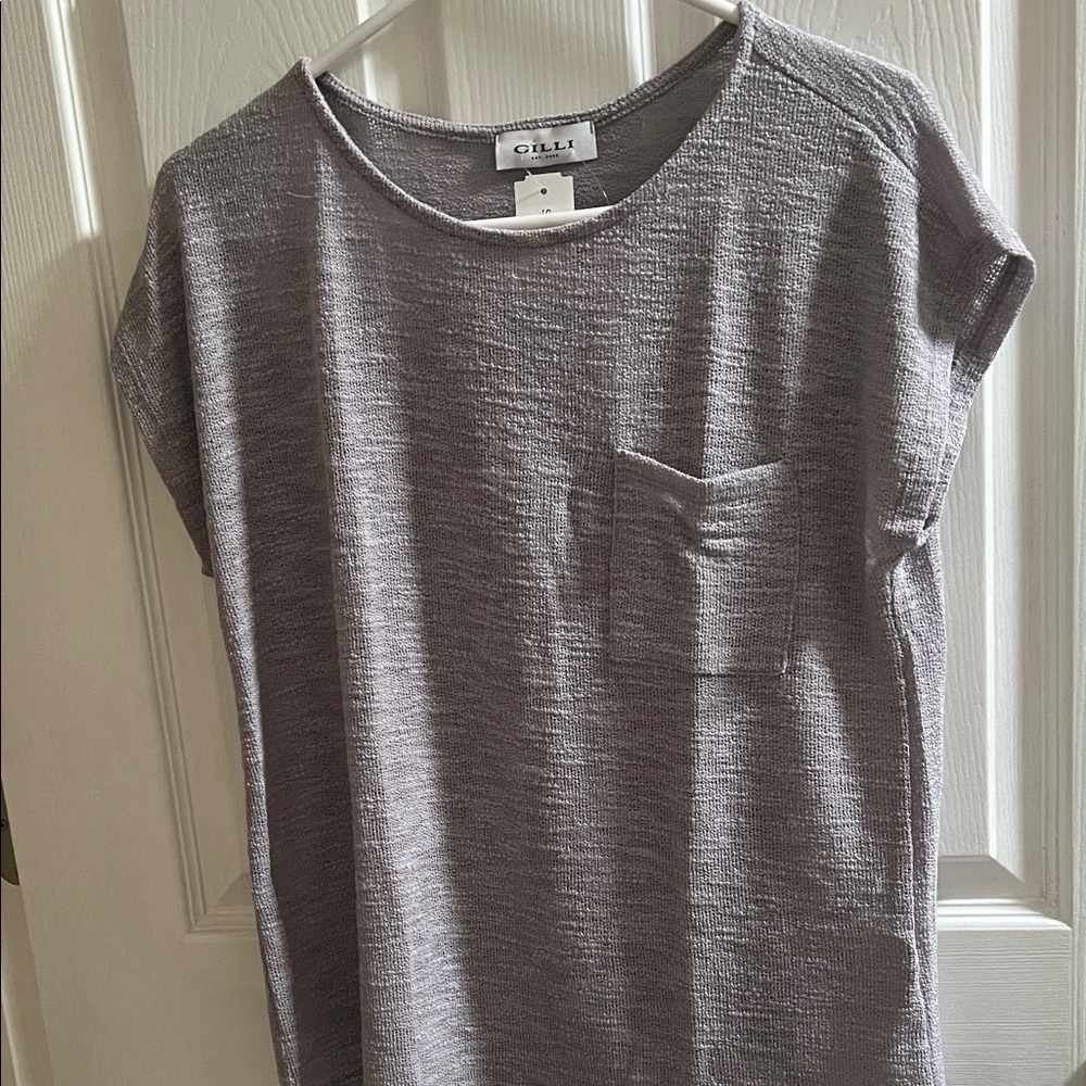Gilli Heather Gray Short Sleeve Top